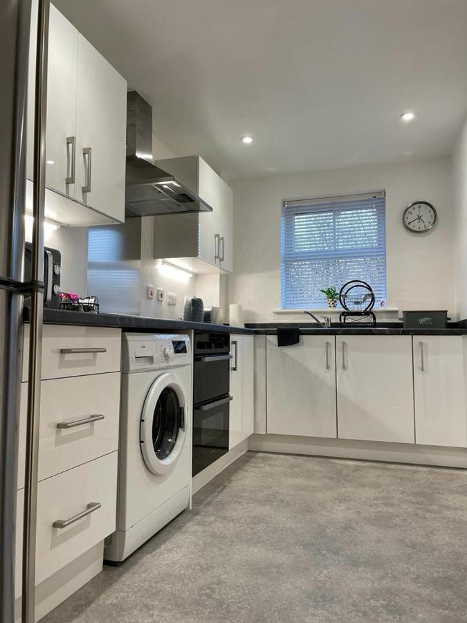 1 Merchants Gate - 2 Bedroom, City Apartment With Private Parking Йорк Екстер'єр фото